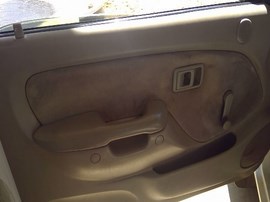 2004 TOYOTA TACOMA, WHITE, SR5 MODEL, STD CAB, 2.4L, AT, 2WD,  Z25173